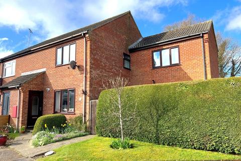 Hamilton Close, North Walsham 4 bed semi