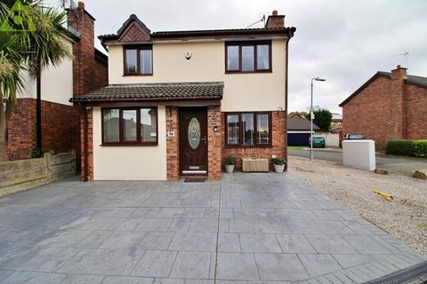 Parkway, Westhoughton, BL5 2RY 3 bed detached house for sale