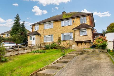 Hicks Farm Rise, High Wycombe HP13 3 bed semi