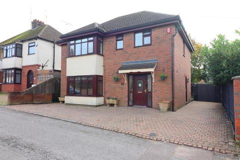 Luton LU3 4 bed detached house for sale