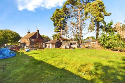 East Street, Lilley, Luton, LU2 4 bed cottage for sale