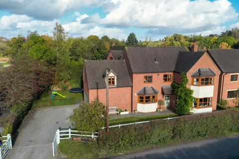 Harrow Lane, Himbleton, Droitwich... 4 bed detached house for sale