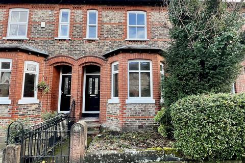 Beech Road, Hale WA15 4 bed terraced house for sale