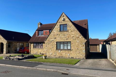 Wetherby, Glebe Field Drive, LS22 4 bed detached house for sale