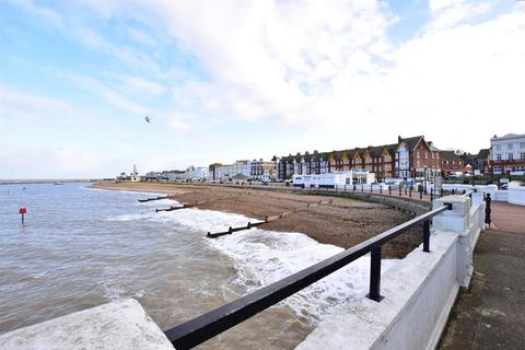 Sunny Glade Avenue, Herne Bay, Kent 2 bed terraced house for sale