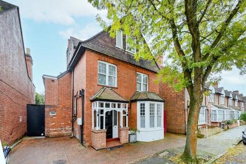 Flanders Road, Chiswick, London, W4 5 bed detached house for sale