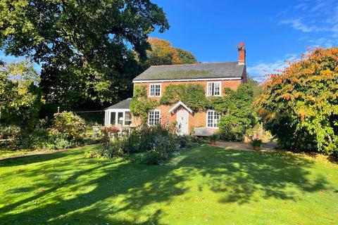 Bank, Lyndhurst, SO43 4 bed character property for sale