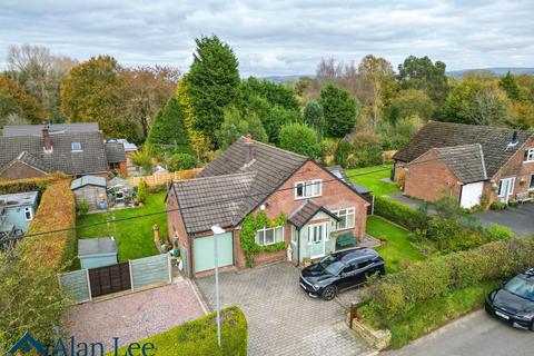 Whirley Road, Macclesfield, SK10 3JJ 4 bed detached house for sale
