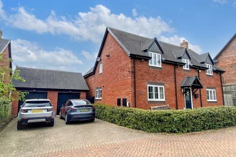 Orchid Close, Uttoxeter 5 bed detached house for sale