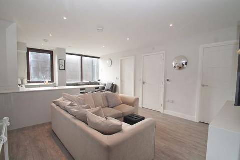 Kymberley Road, Harrow 2 bed apartment for sale