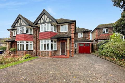 4 bedroom semi-detached house for sale