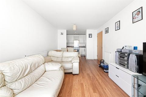 Mayday Road, Thornton Heath, CR7 2 bed apartment for sale