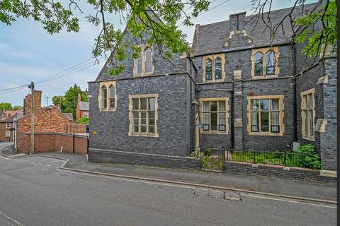 4 Listley Court, Listley Street... 2 bed mews for sale