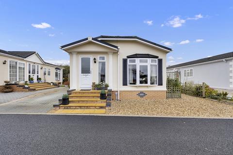 Cledford Lane, Middlewich 2 bed park home for sale