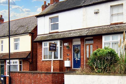 Clinton Lane, Kenilworth CV8 2 bed terraced house for sale