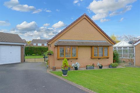 Heron Drive, Sundorne Grove, Shrewsbury 2 bed detached bungalow for sale