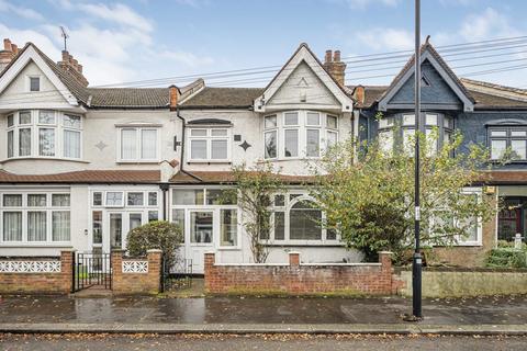 Nutfield Road, Thornton Heath, CR7 3 bed terraced house for sale