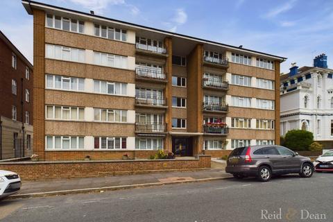 Burlington Place, Eastbourne 3 bed flat for sale