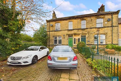 Sal Royd Road, Low Moor, Bradford... 4 bed semi