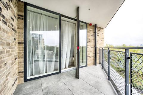 227 Bollo Lane, Acton W3 2 bed flat for sale