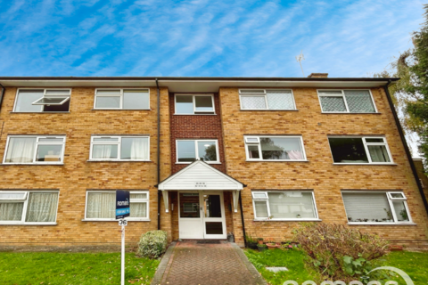 Sylvia Close, Basingstoke, Hampshire 2 bed apartment for sale