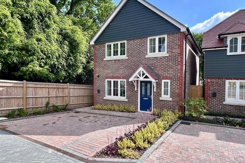 Kipling Close, Crowborough 4 bed detached house for sale
