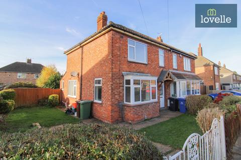 Longfield Road, Grimsby DN34 3 bed semi