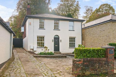 Harrow Road, Knockholt, TN14 4 bed detached house for sale