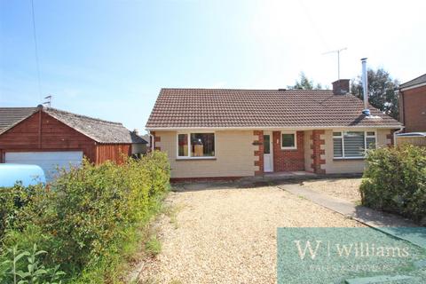 Red Road, Wootton Bridge 2 bed detached bungalow for sale