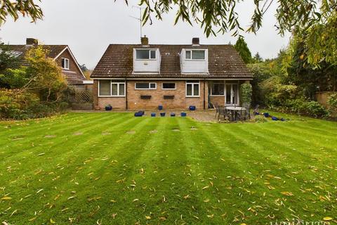 The Holdings, Hatfield AL9 4 bed detached house for sale