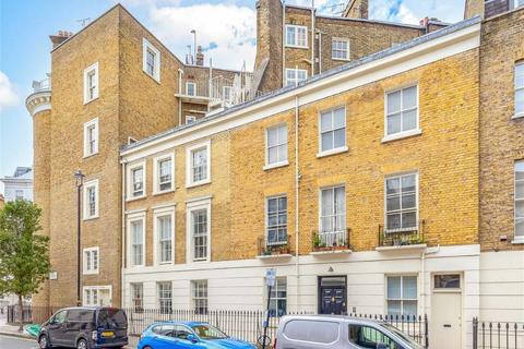 Warwick Square, London SW1V 3 bed flat for sale