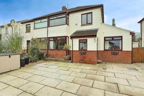 Hollin Park Drive, Calverley, LS28 5PN 3 bed semi