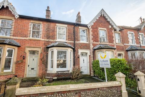 Talbot Terrace, Lytham, FY8 3 bed terraced house for sale