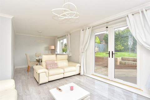 Church Road, Eastchurch, Sheerness, Kent 3 bed detached house for sale