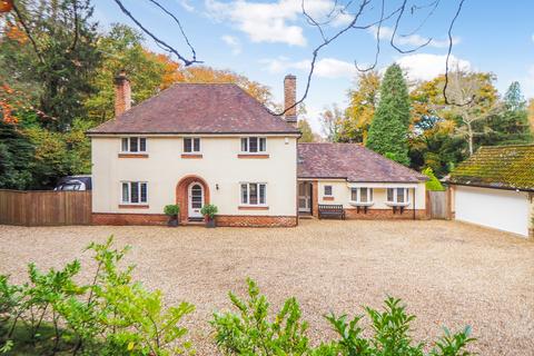Straight Mile, Ampfield, Romsey 6 bed detached house for sale
