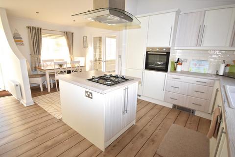 Cannisland Pakr, Parkmill, Swansea 3 bed park home for sale