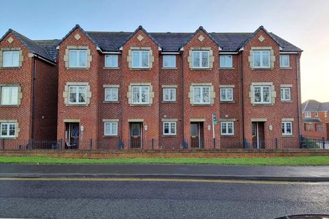 5 bedroom terraced house for sale