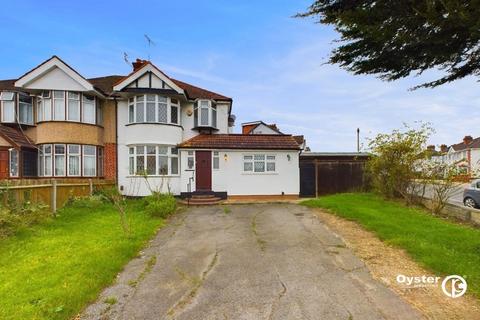 Balmoral Road, Harrow, HA2 4 bed semi