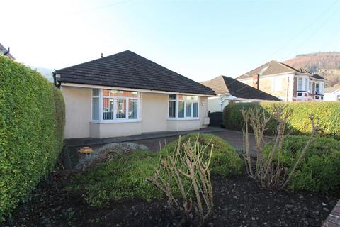 Risca Road, Newport NP11 3 bed detached bungalow for sale