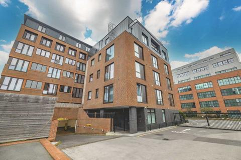 Bath Road, Slough SL1 2 bed flat for sale