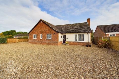 Mill Road, Tivetshall St. Margaret... 2 bed detached bungalow for sale