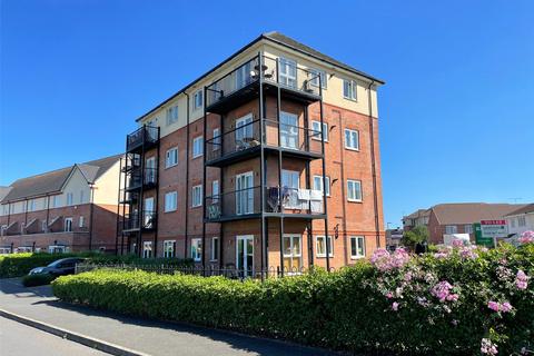 Mulberry Avenue, Staines TW19 2 bed flat for sale