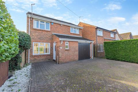 Chestnut Drive, Kingswood, Maidstone 4 bed detached house for sale