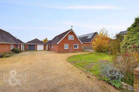 Station Road, Ditchingham, Bungay 5 bed chalet for sale