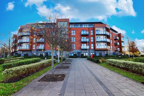 Bell Flower Lodge, Romford, Essex 1 bed apartment for sale