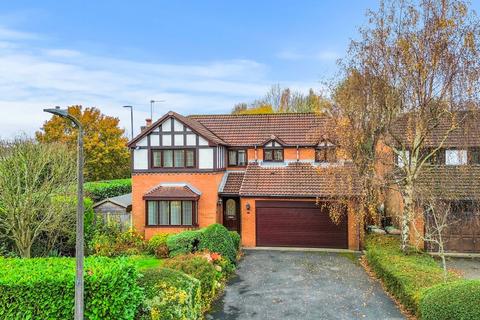 Long Meadow, Eccleston, WA10 4 bed detached house for sale