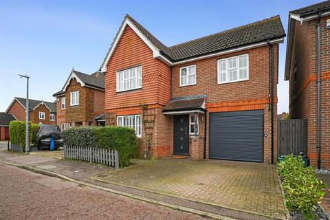 Marcus Close, Colchester CO4 4 bed detached house for sale