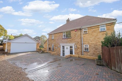 Preston Hill, Wingham, Canterbury, CT3 3 bed detached house for sale