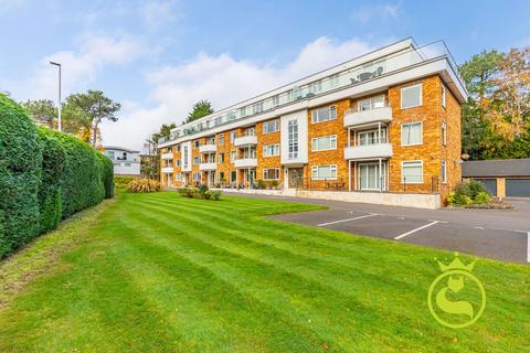 Western Road, Poole BH13 2 bed flat for sale