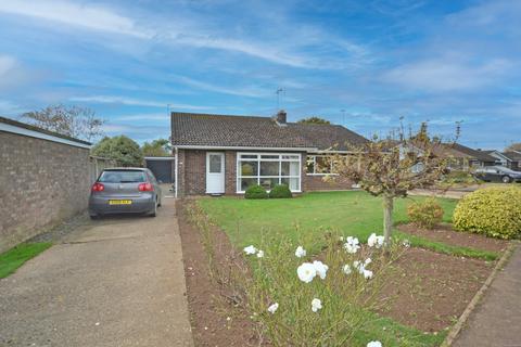 2 bedroom semi-detached bungalow for sale